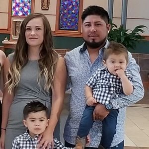 Meet your Posher, Alicia